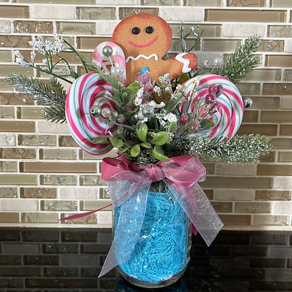 Gingerbread floral arrangement